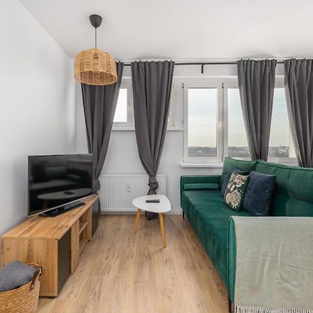 Apartment Near The Warta River By Noclegi Renters ポズナン エクステリア 写真